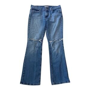 Levi's 515 Bootcut Jeans 10M Distressed Knee Rips Medium Wash Mid Rise Stretch